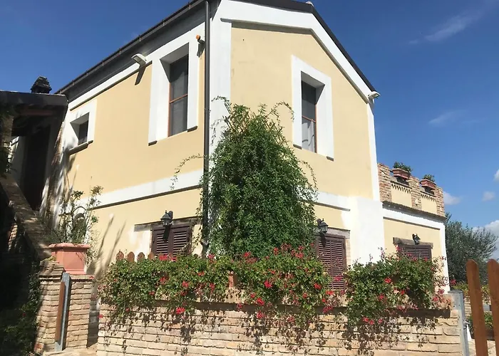 Апартаменты Casale Vincenzo Collecorvino